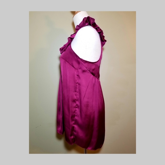 Tramp Tri-Ruffle Sleeveless Blouse - Picture 4 of 8